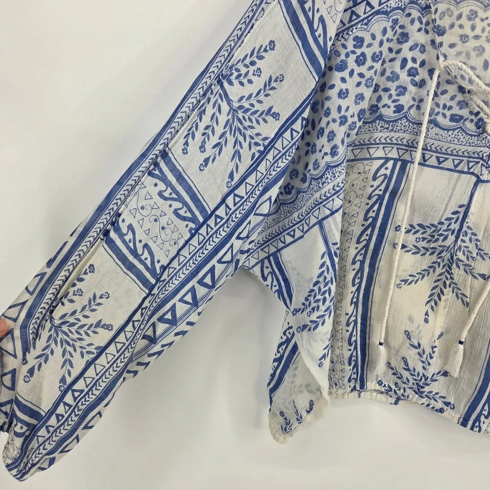 Free People Peasant Blouse L Blue White Lace Up Boho Festival Art-inspired Top